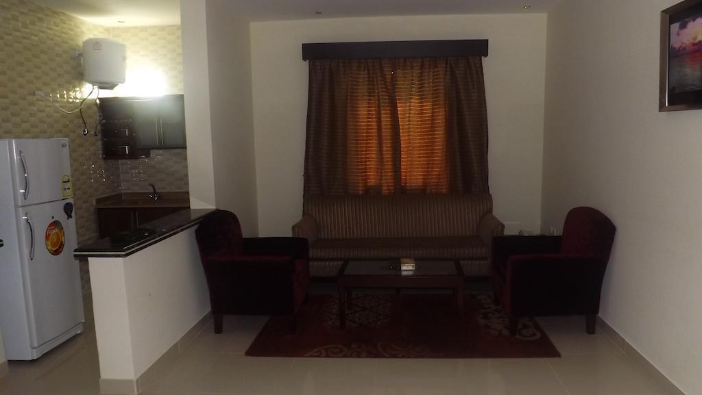 Baron Palace - Almasif Hotel Apartments Riade Exterior foto